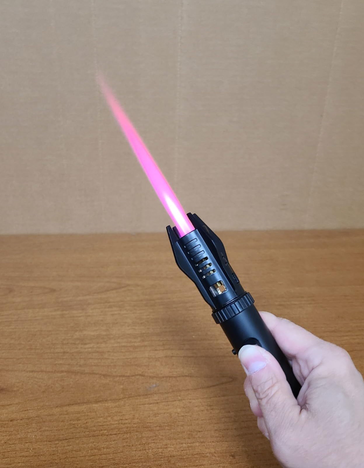 Lightsaber Butane Torch Lighter, Windproof Adjustable Refillable Red Flame Jet Torch Lighter With Safety Switch photo review